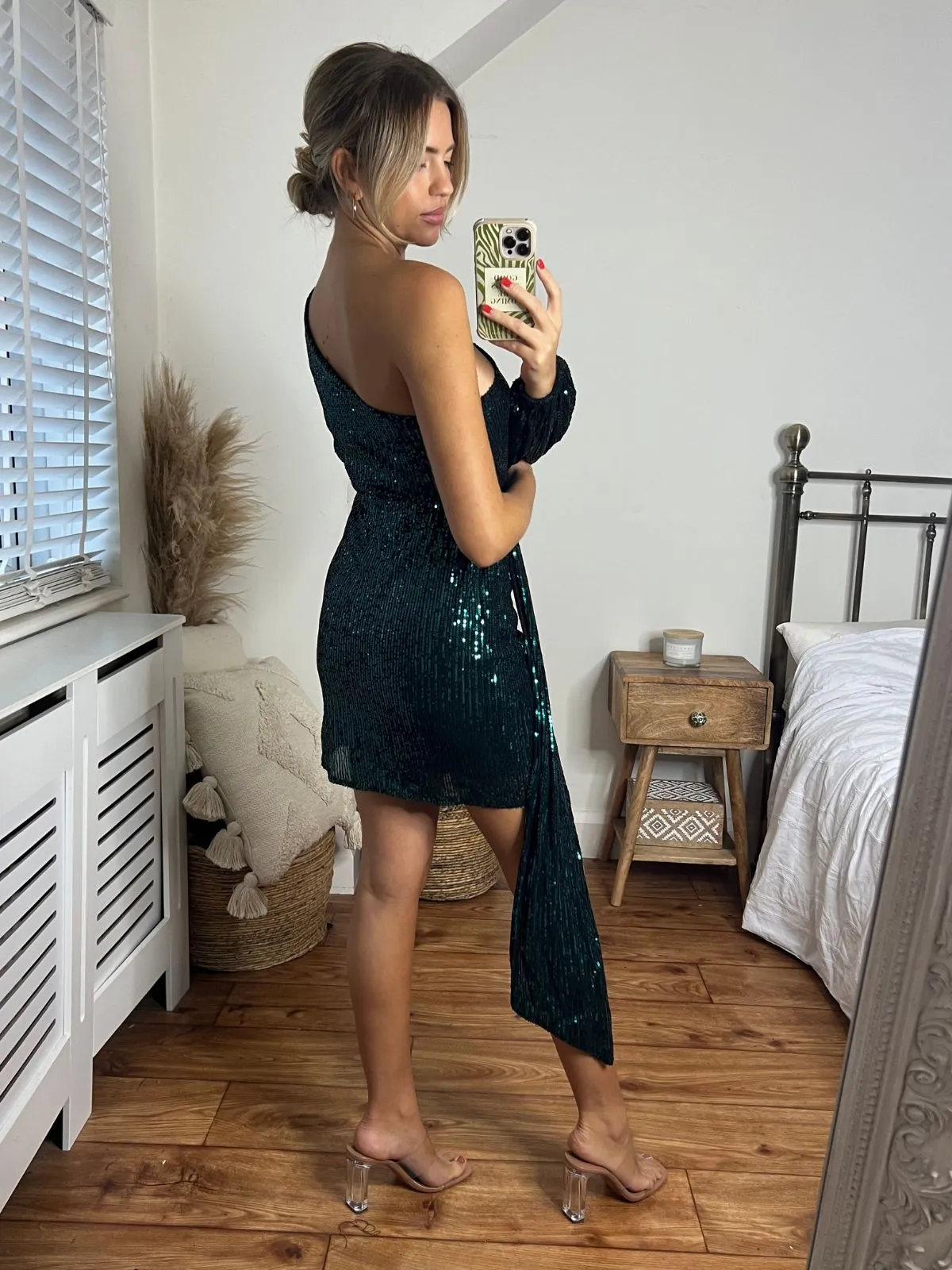 Adele One Shoulder Sequin dress / Green