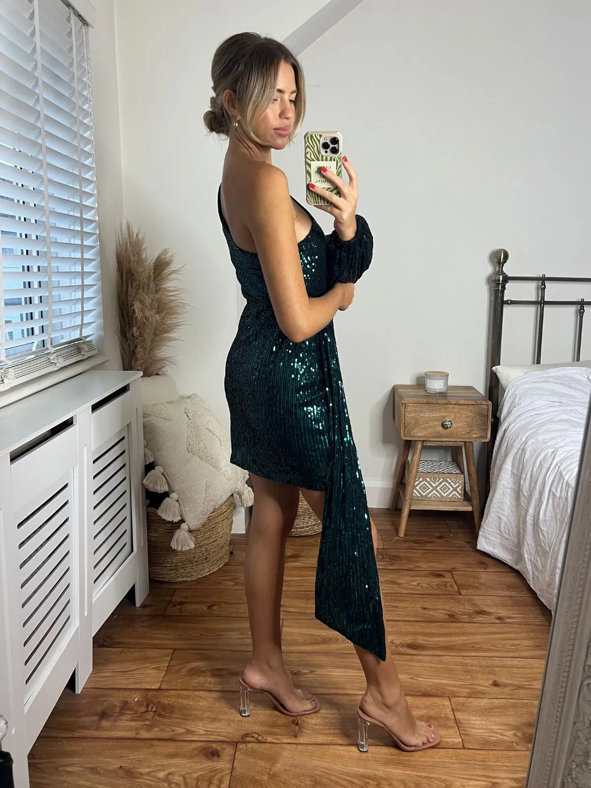 Adele One Shoulder Sequin dress / Green