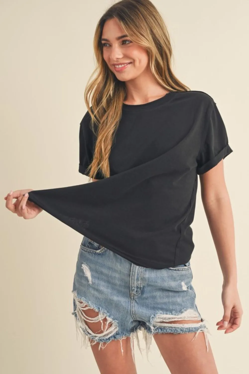 Aemi Co Exposed Seam Round Neck Short Sleeve T-Shirt