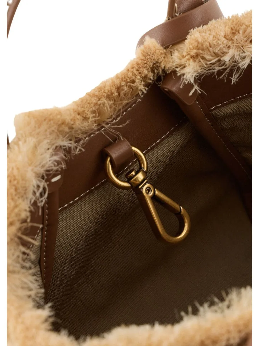 Borsa a mano in paglia intrecciata con charm logo