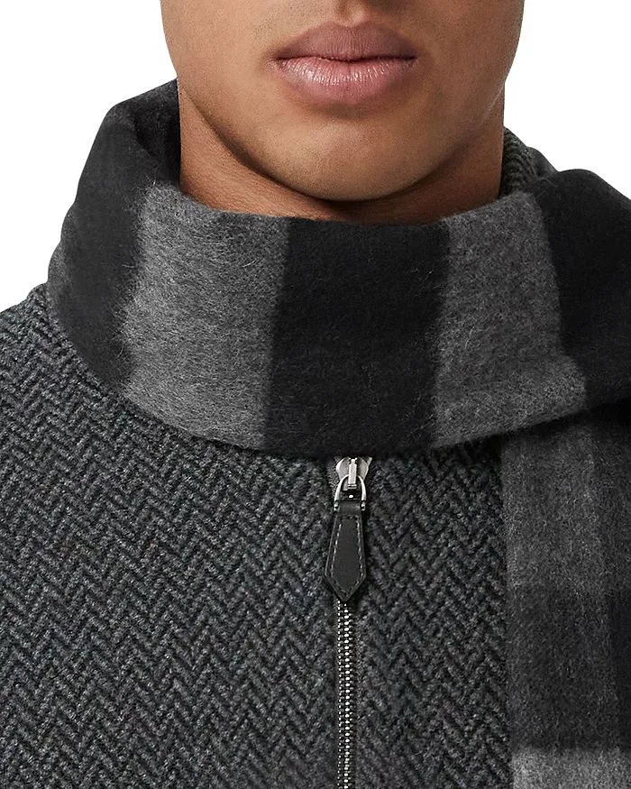 Burberry Classic Cashmere Scarf