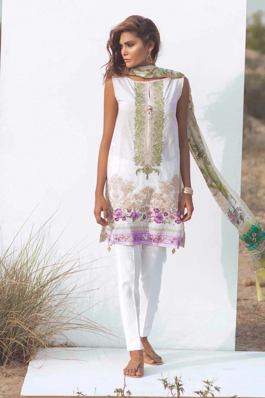 COCO by Zara Shahjahan Spring/Summer Lawn '16 – Trellis Arch(B)