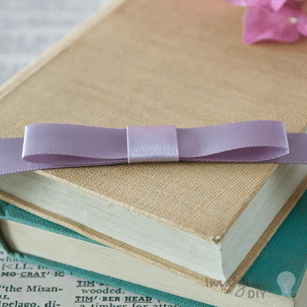 Dior Bow - Dusky Lilac