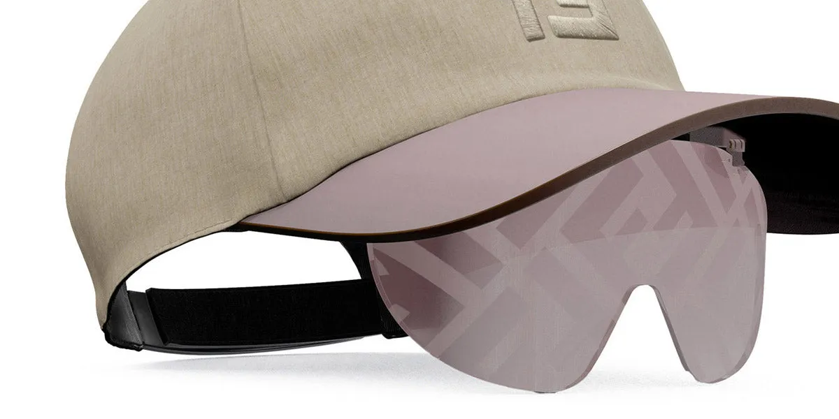 Fendi® FE40022U