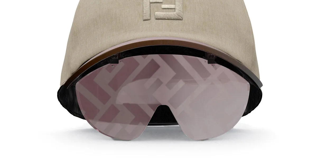 Fendi® FE40022U