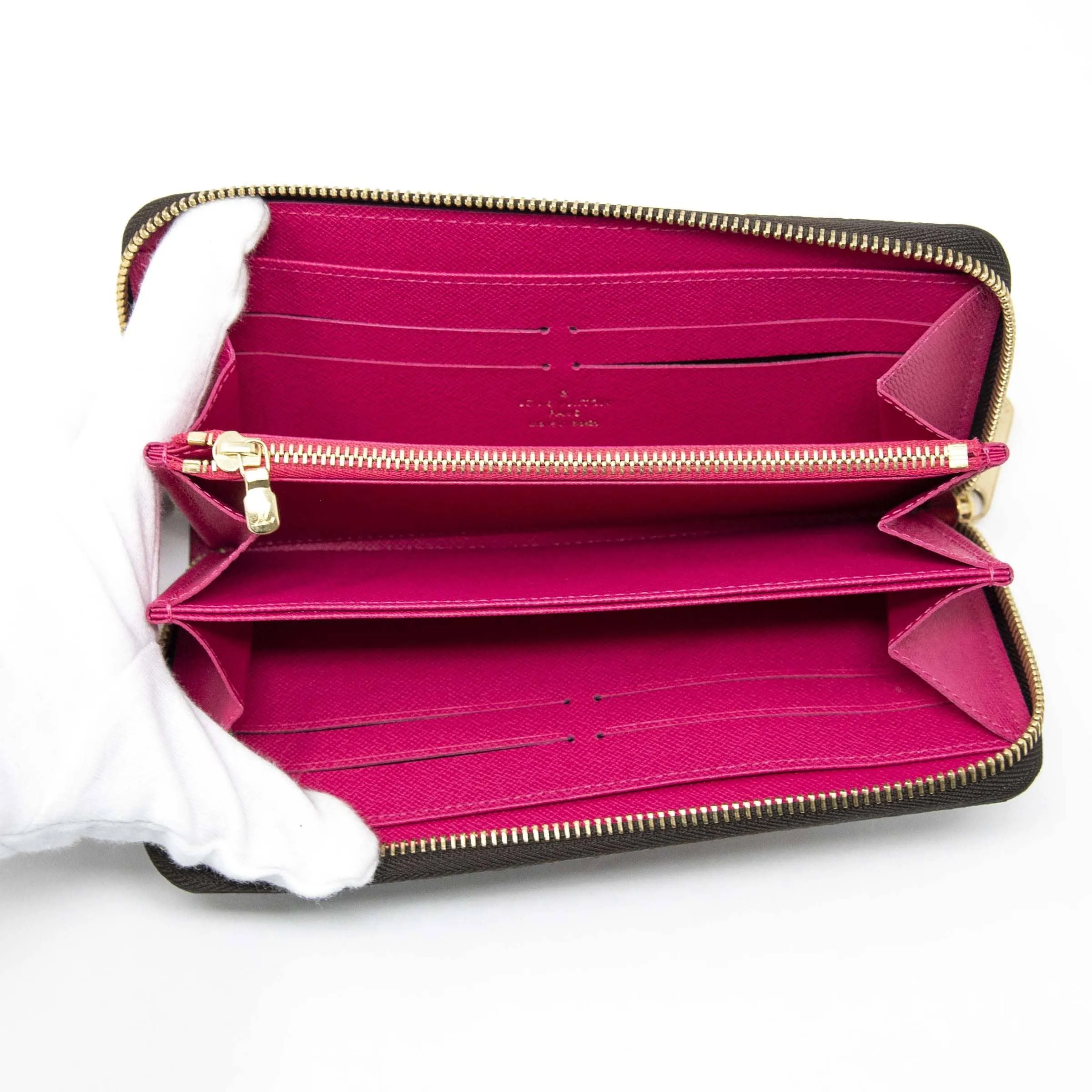 Louis Vuitton Monogram Illustre Evasion Long Zip Wallet