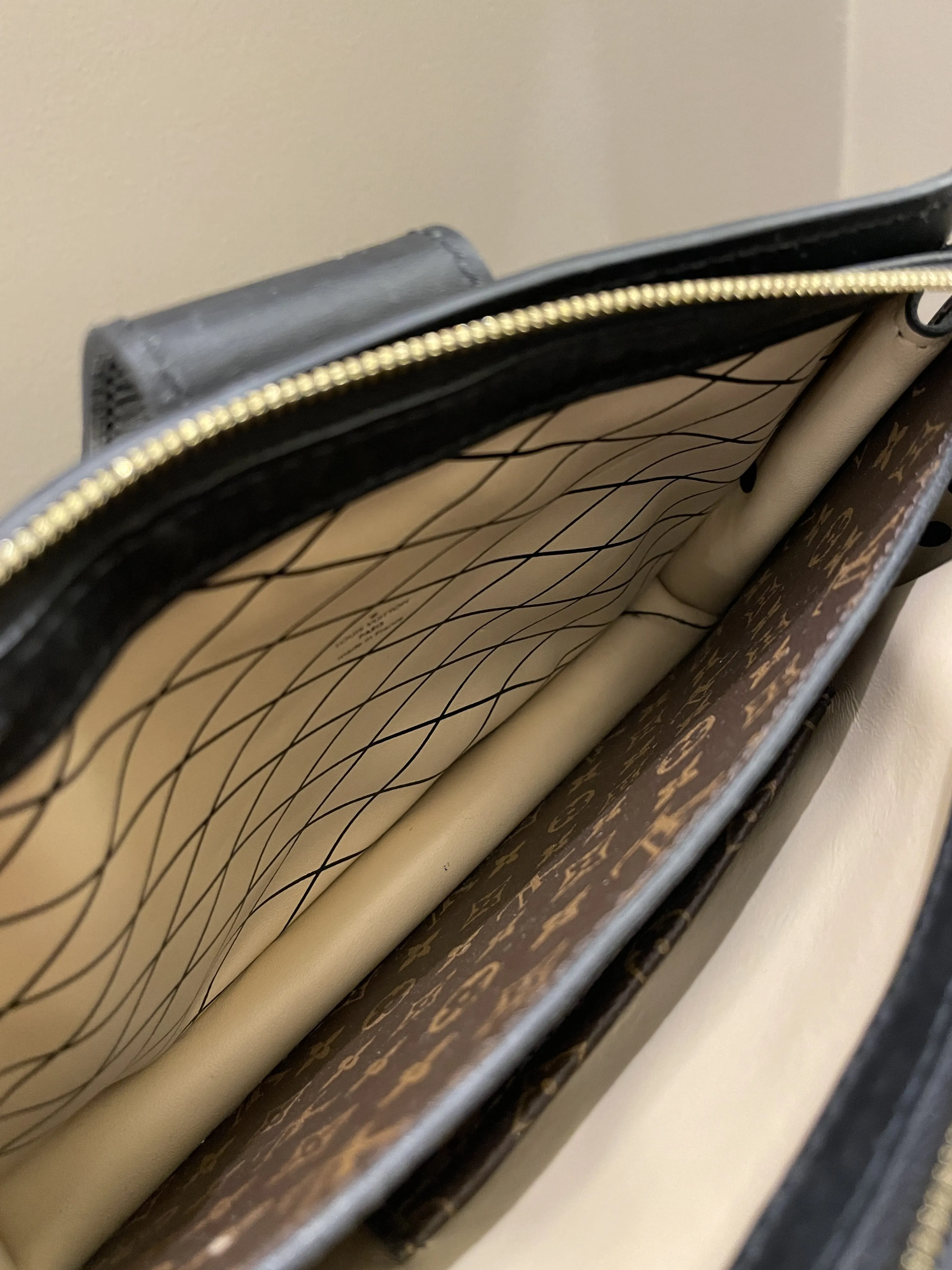 Louis Vuitton Pochette Trunk Clutch Monogram