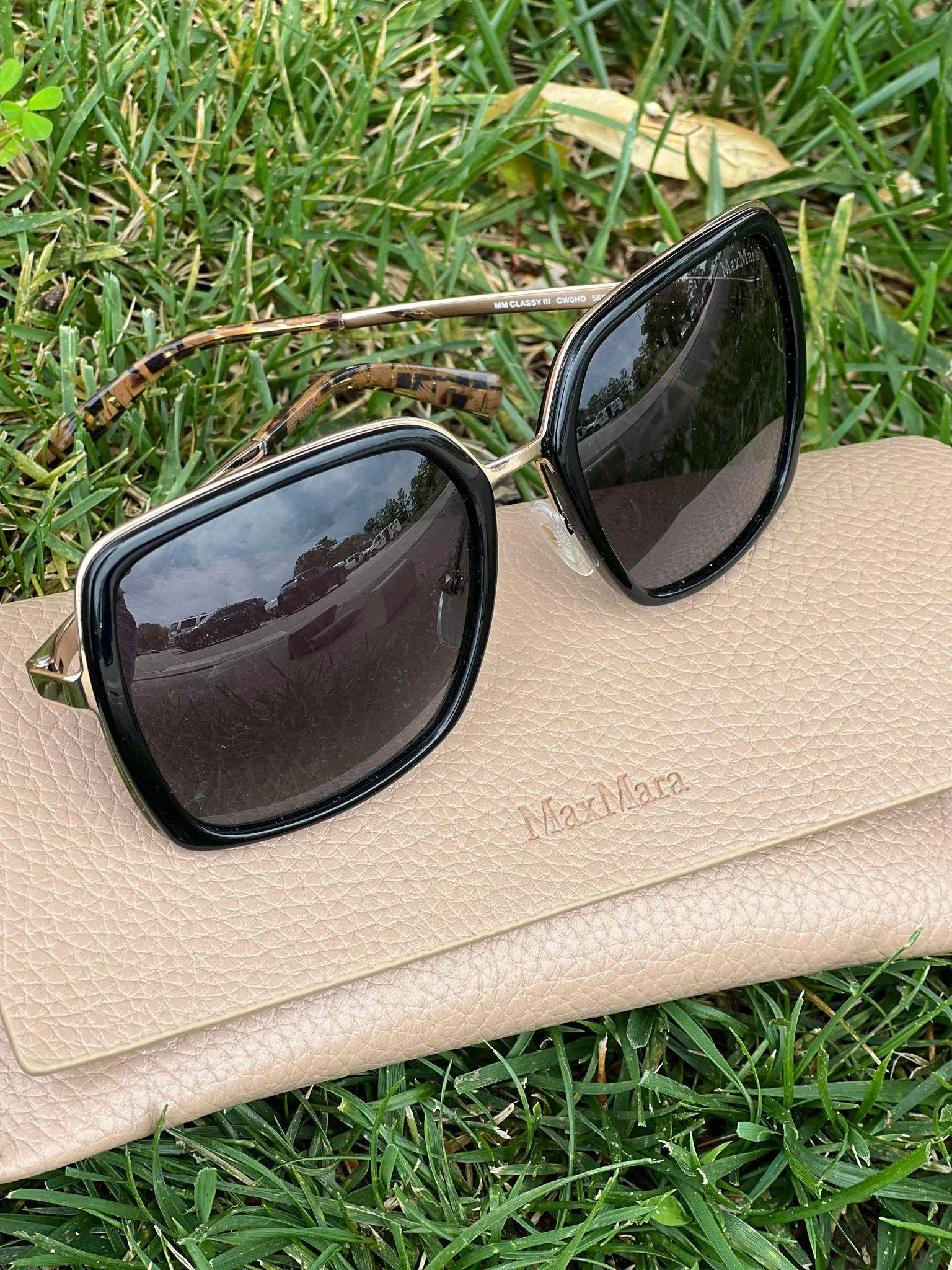 Max Mara Classy 3 Black Gold Sunglasses