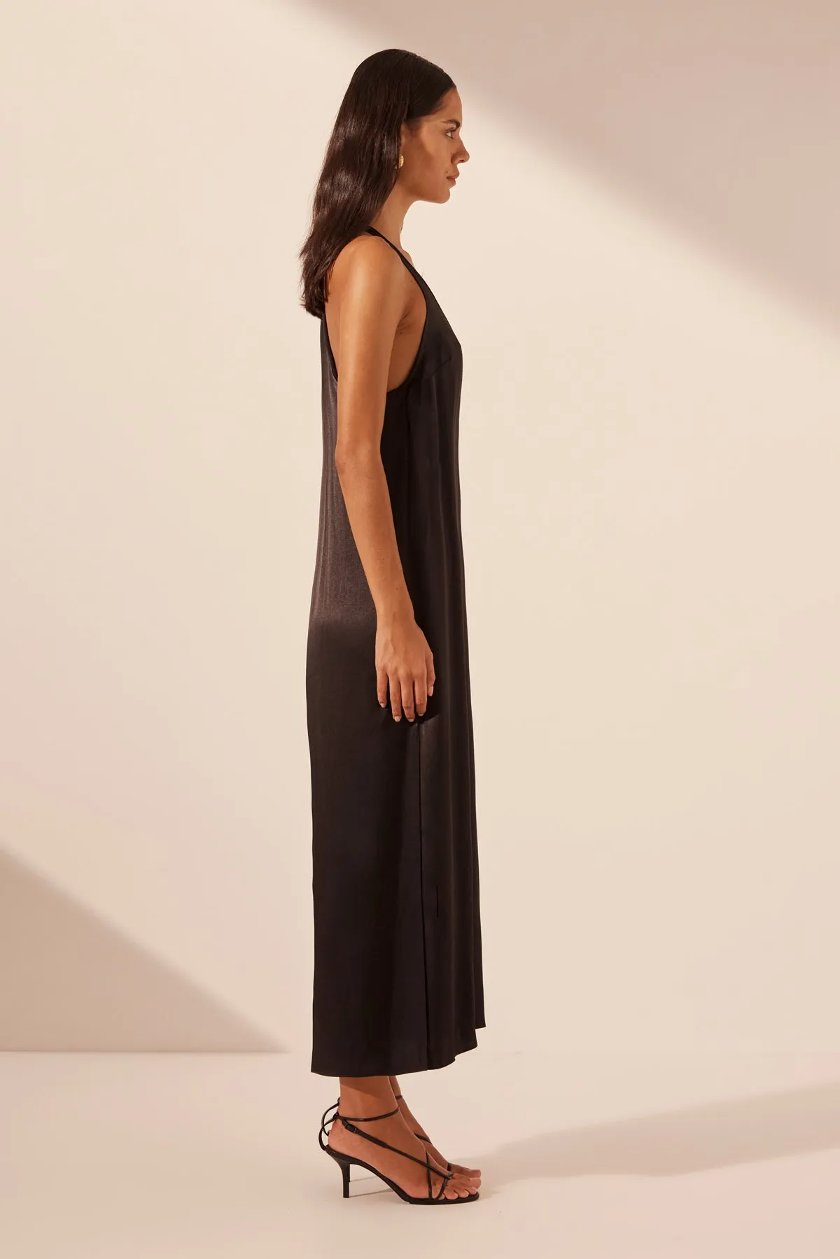 NORA TWIST BACK MIDI DRESS - BLACK