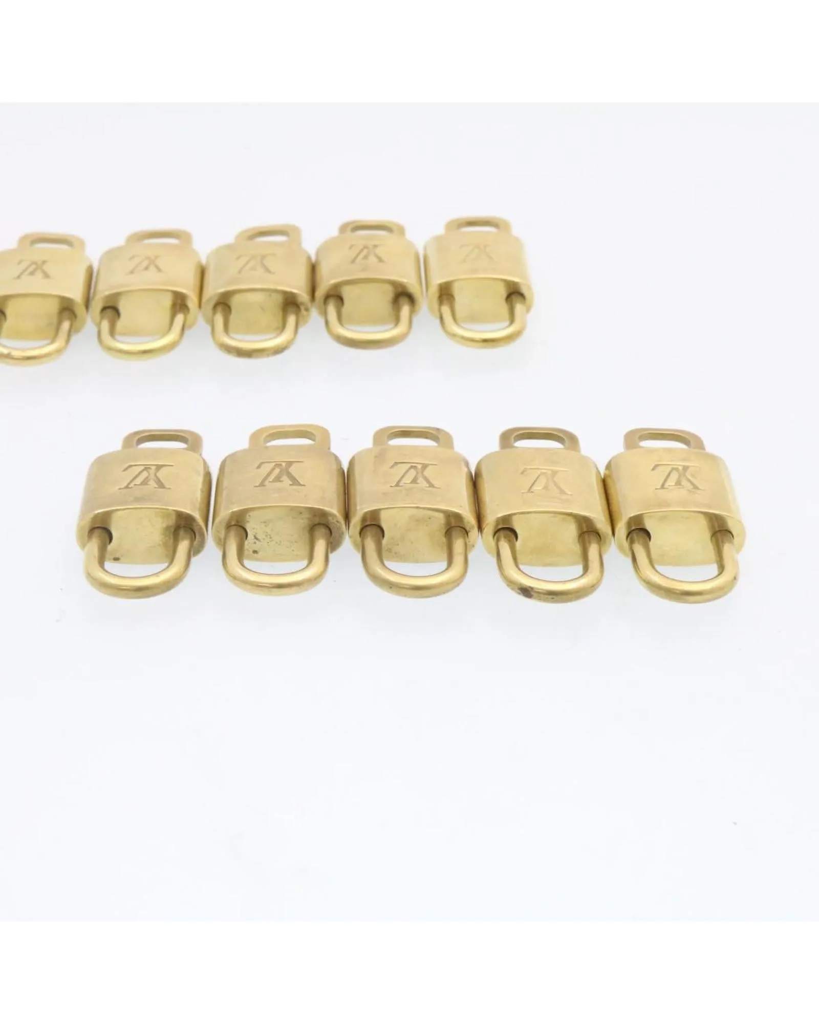 Padlock 10set Gold Tone LV Authentic