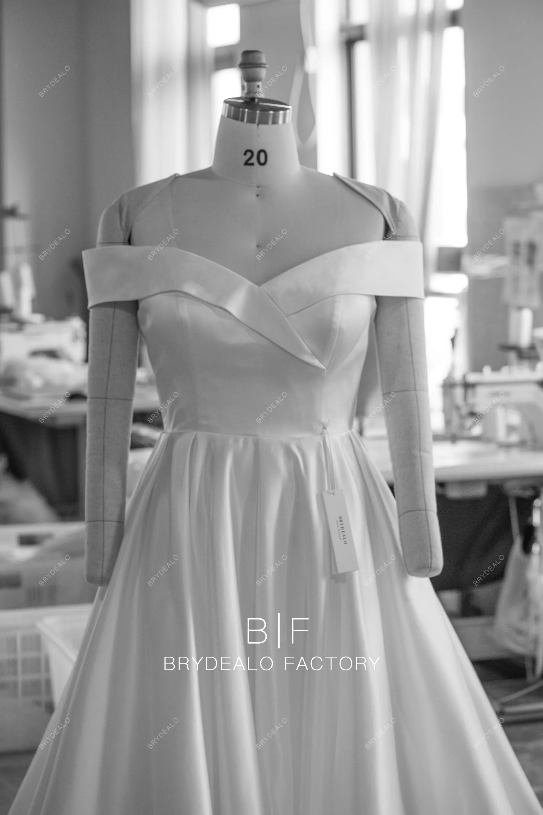 Plus Size Elegant Off Shoulder Satin A-line Simple Wedding Dress